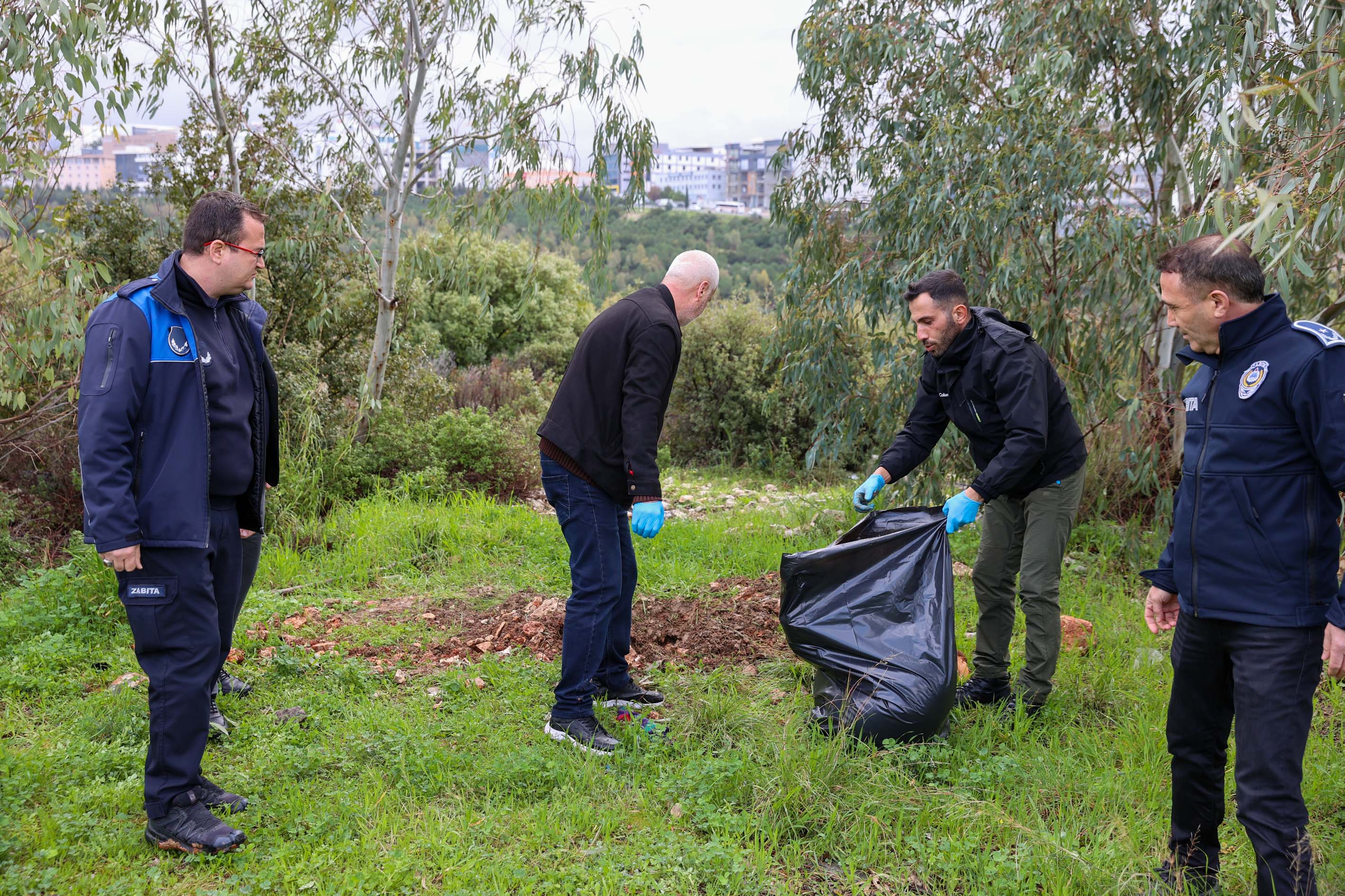 Buca’da Can Dostlara Yönelik Şüpheli Ölümlere Anında Müdahale4