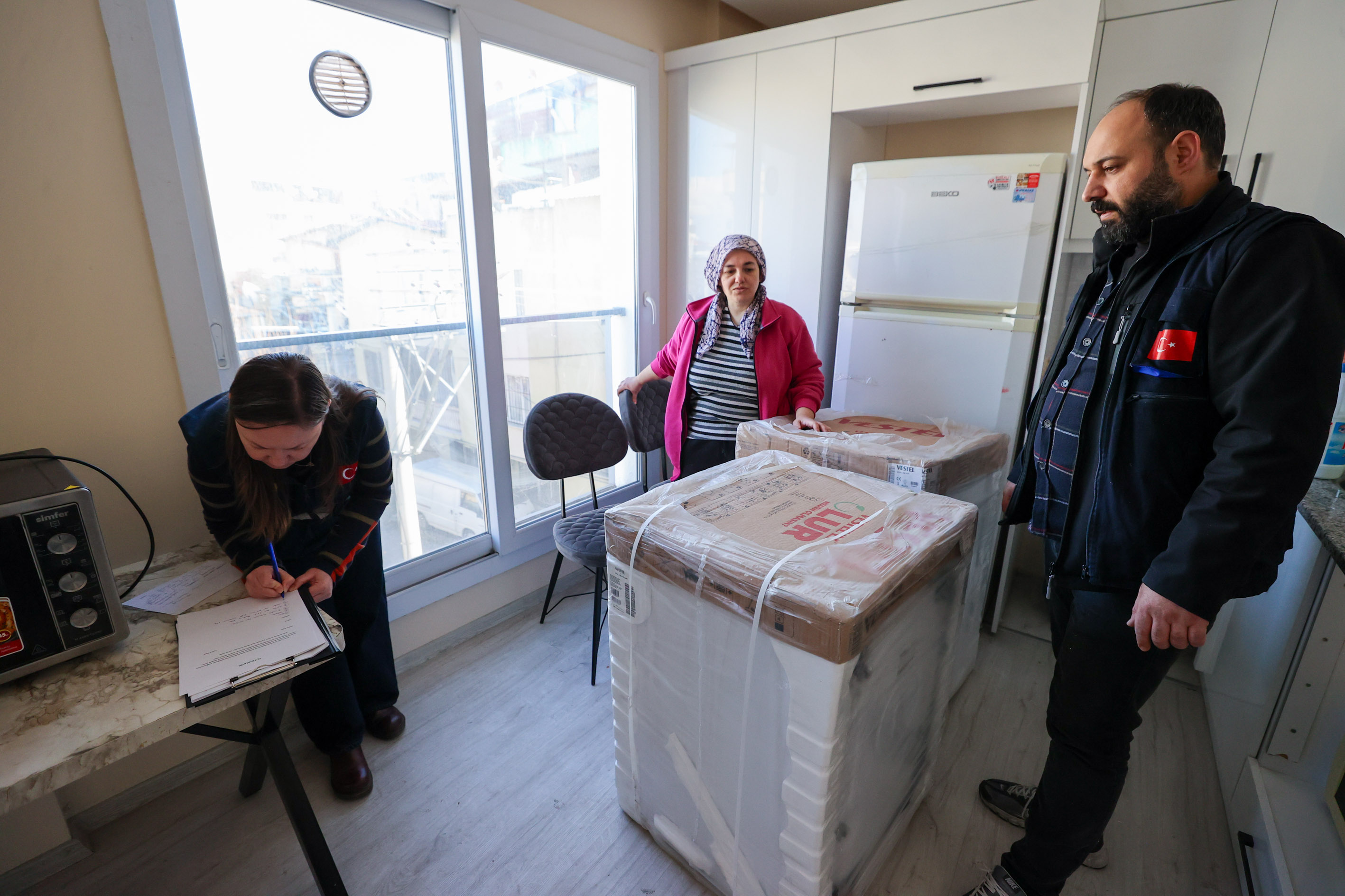 Buca'da Selin Yaraları El Birliğiyle Sarılıyor4