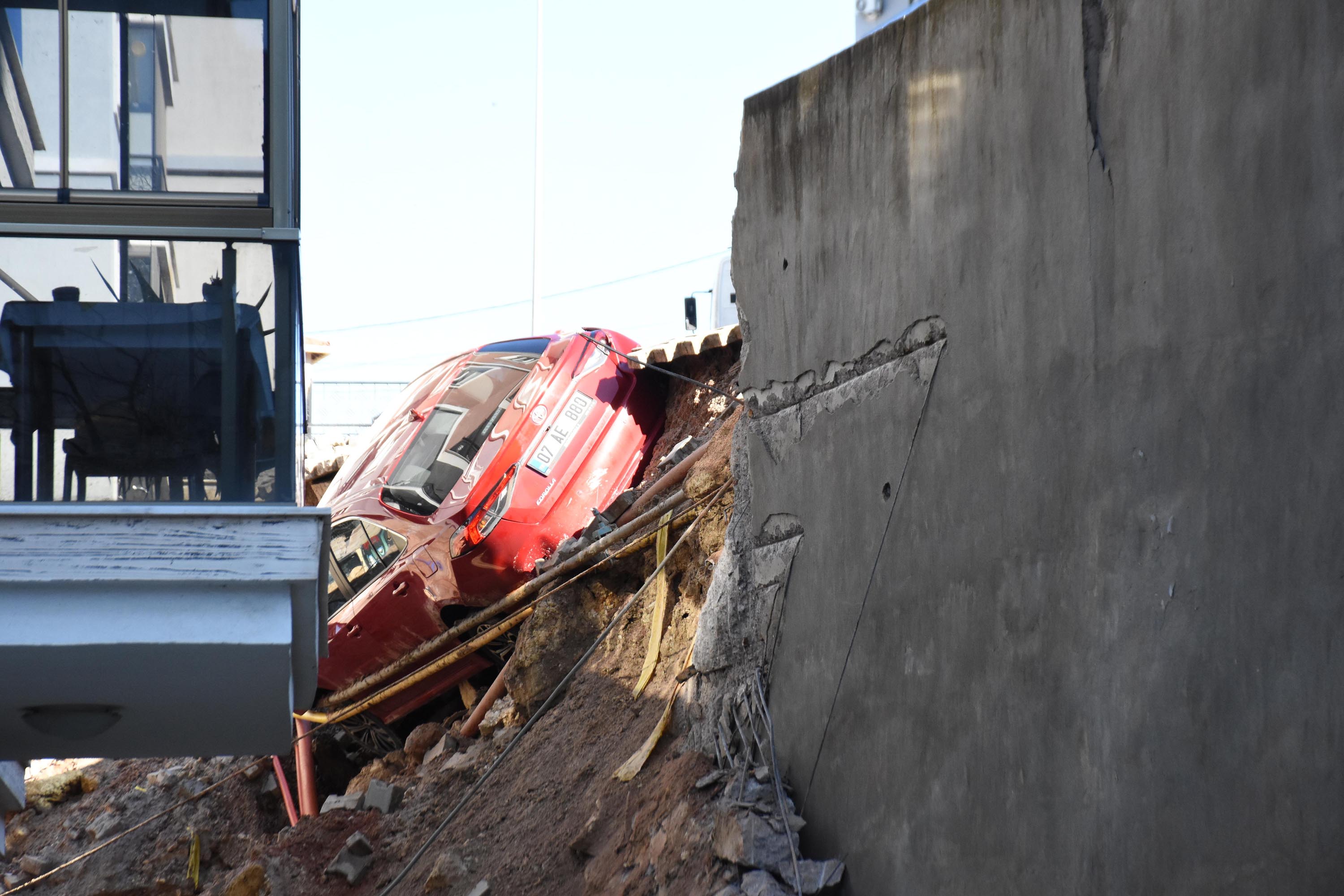 I Z M I R’ D E T O P R A K K A Y M A S I 2 B I N A V E 7 A R A 1167292 346743