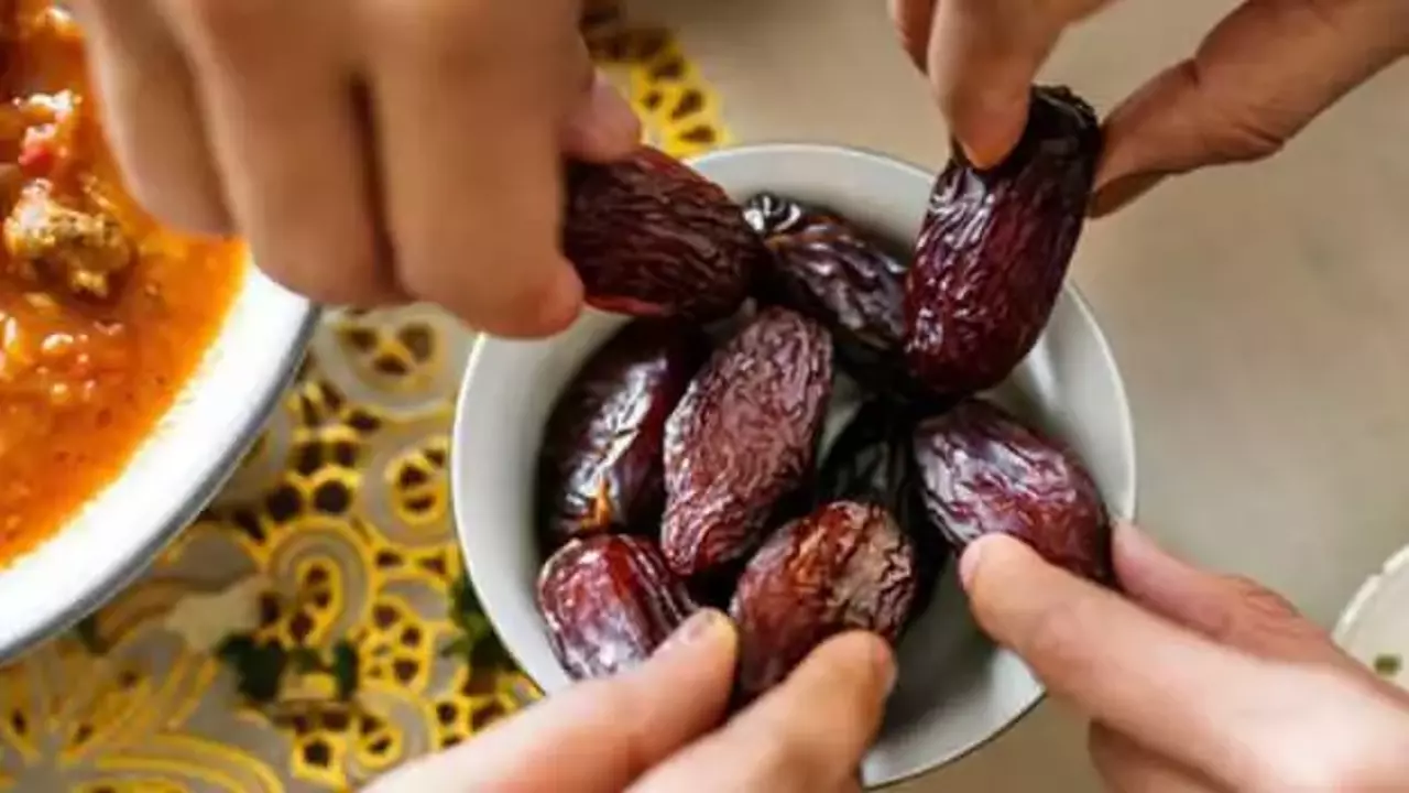 Izmir Icin Sahur Ve Iftar Saatleri Belli Oldu Iste Izmirin 2026 Ramazan Imsakiyesi 2