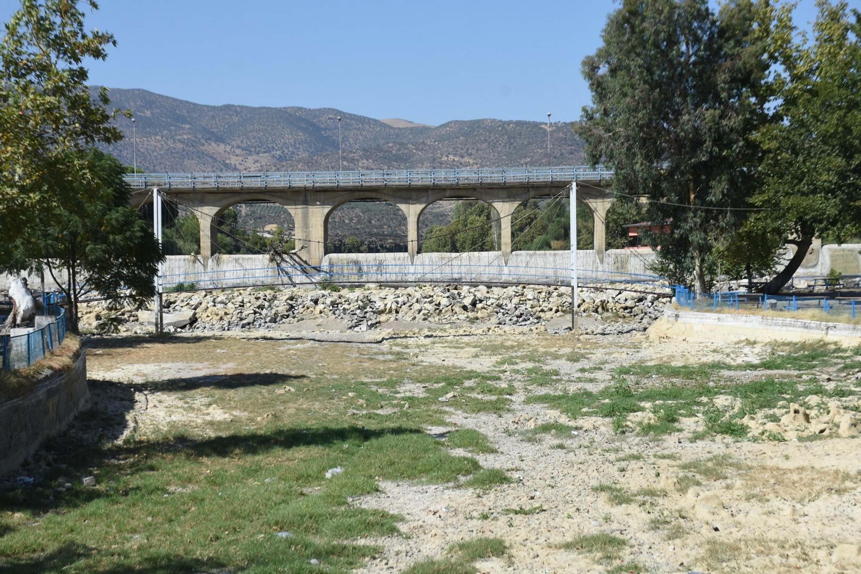 K U R U Y A N G E D I Z N E H R I Y A G I S L A R S O N R A S I E S 1147533 340776