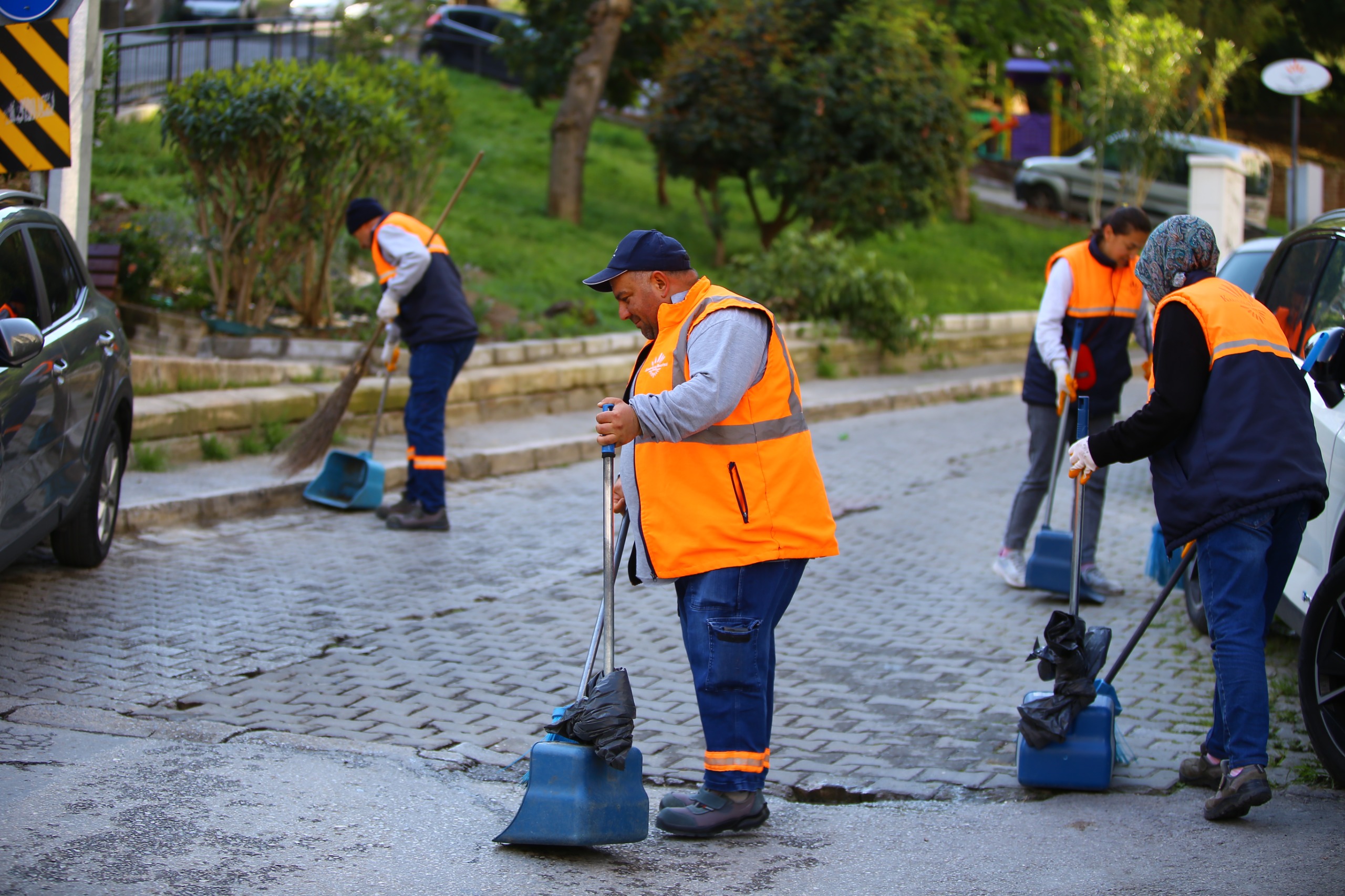 Karabağlar'da Temizlik Seferberliği 3. Tur Da (3)