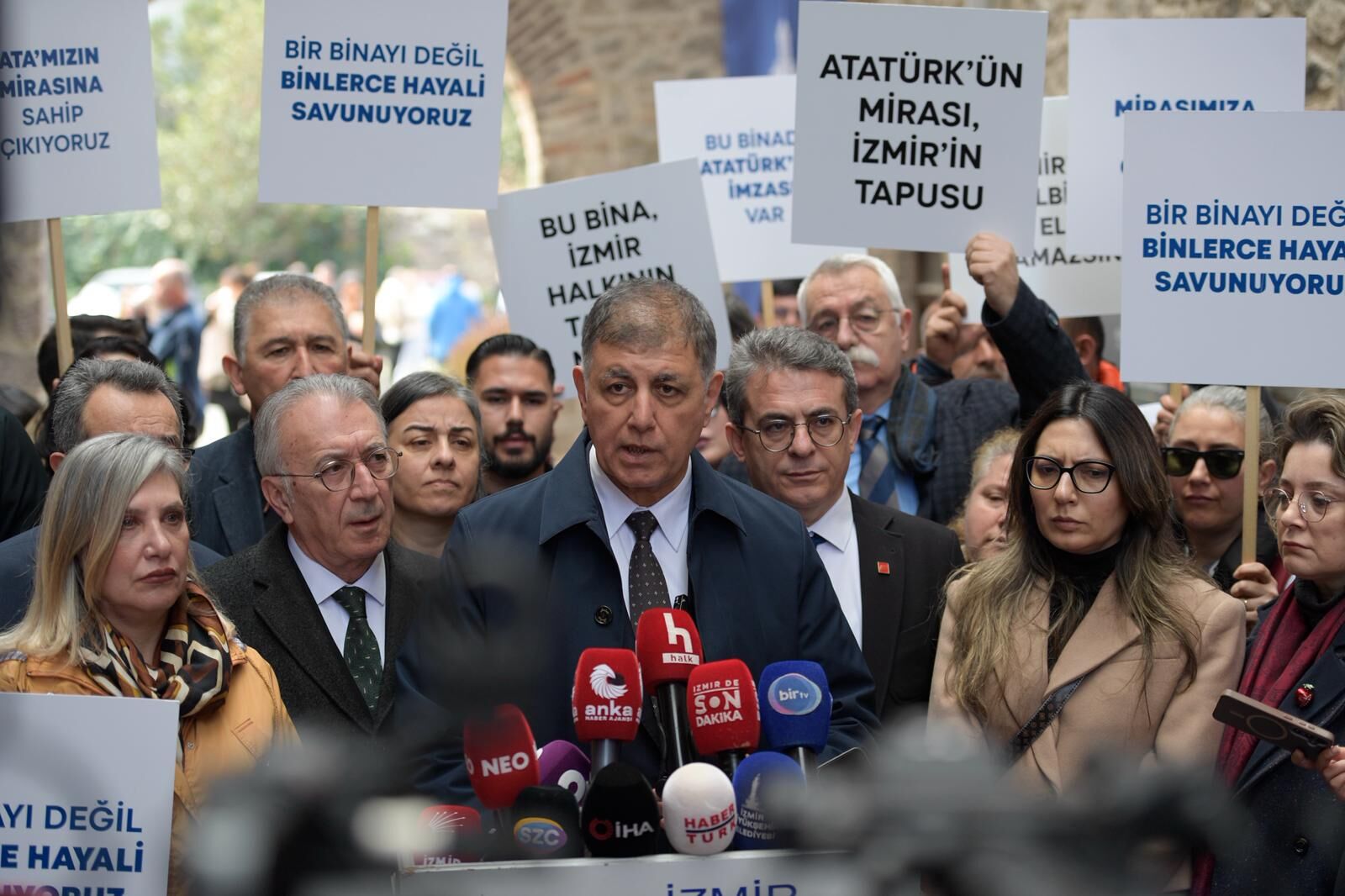 Tugaydan Inana Meslek Fabrikasi Salvosu Izmirin Degil Vakiflar Ve Yesilayin Vekili 4