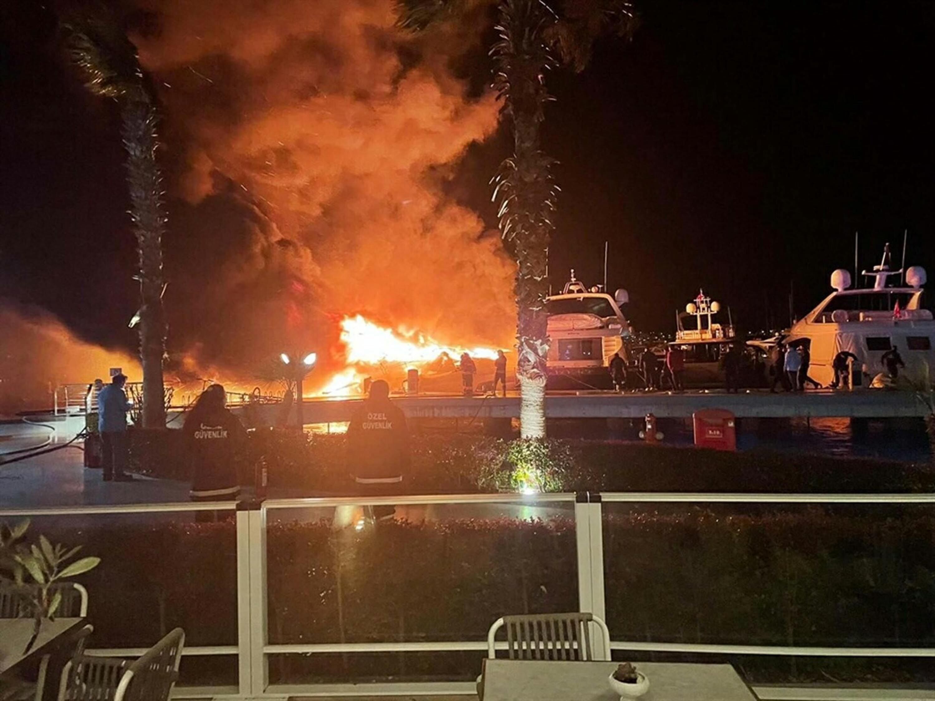 B O D R U M D A M A R I N A D A K I Y A N G I N D A B A T A N 7 M O 1249051 371622