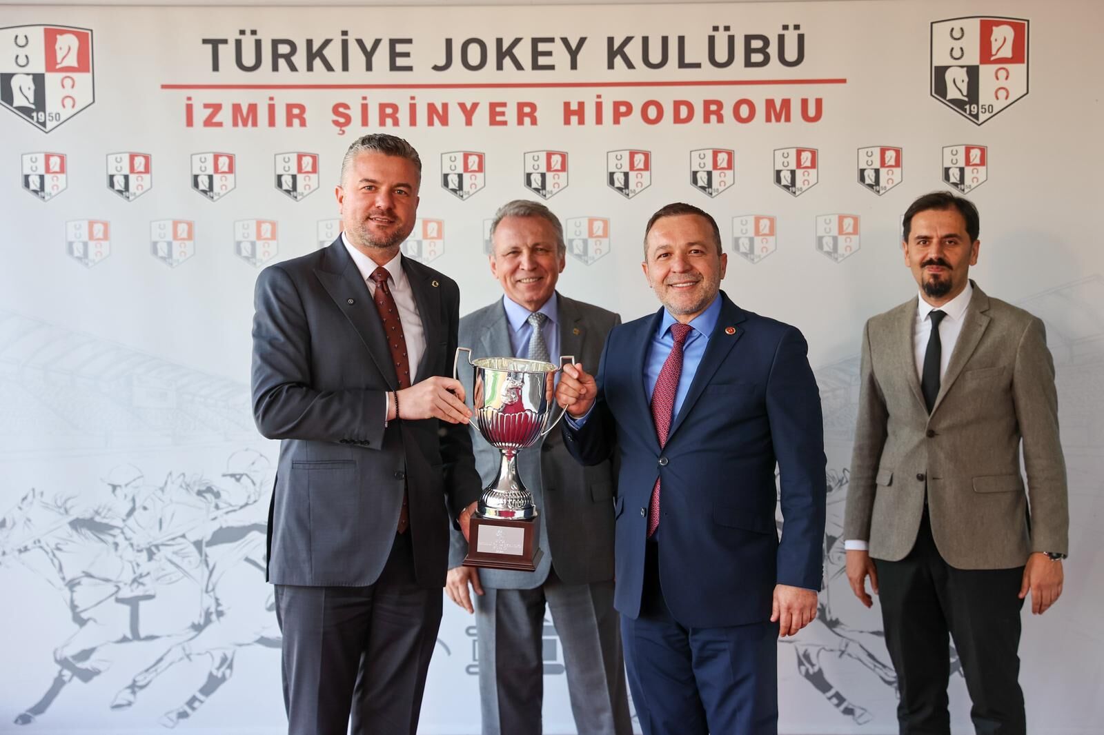 Buca Belediye Baskanligi Kosusunu Onderbeyim Kazandi 2