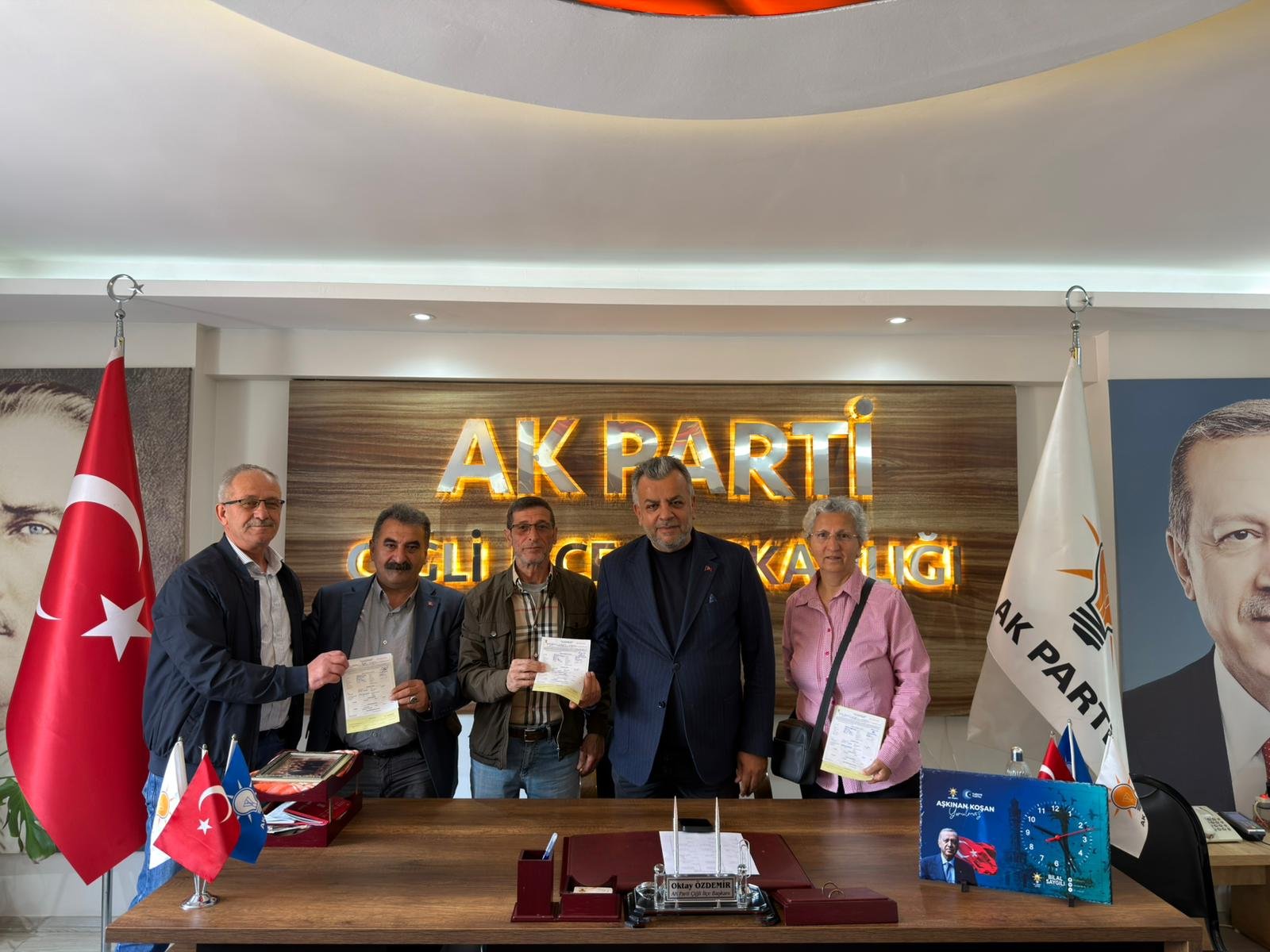 Chpden Ak Partiye Guclu Katilim Cumhuriyet Mahallesinde Dikkat Ceken Gecis 1