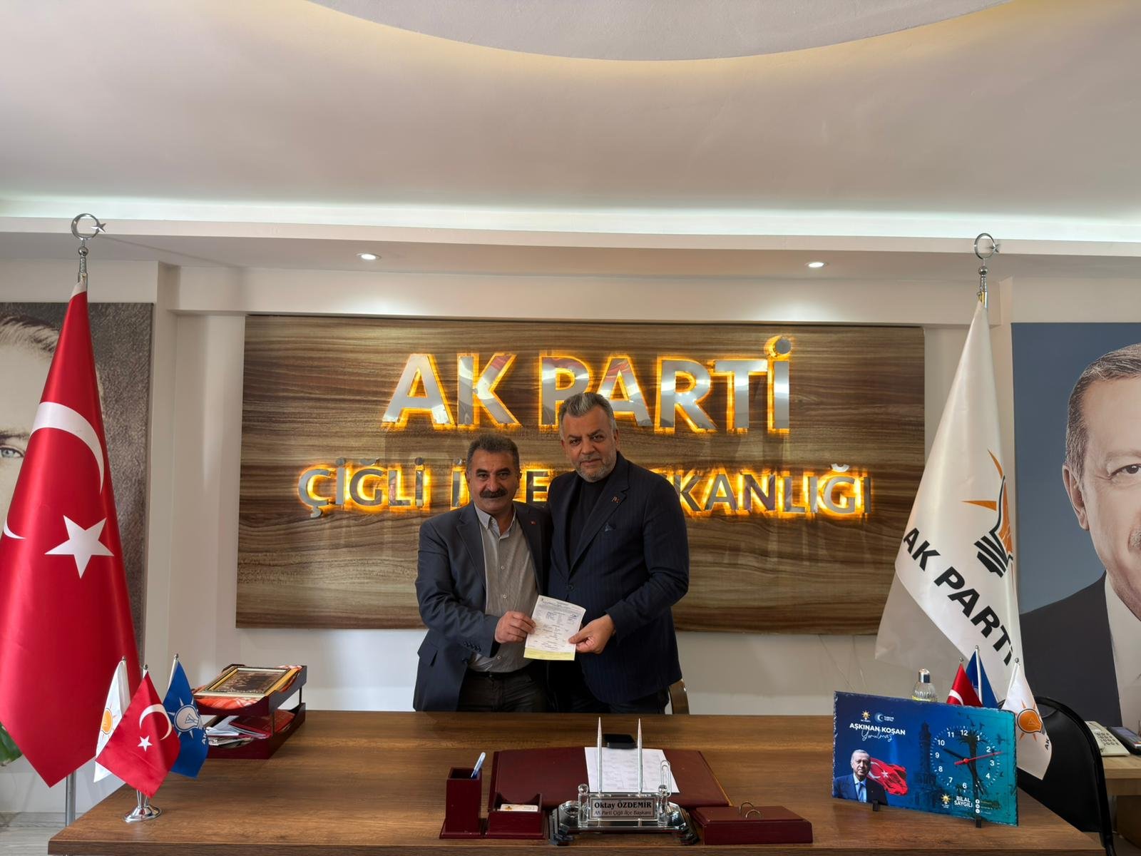 CHP’den AK Parti’ye güçlü katılım: Cumhuriyet Mahallesi’nde dikkat çeken geçiş