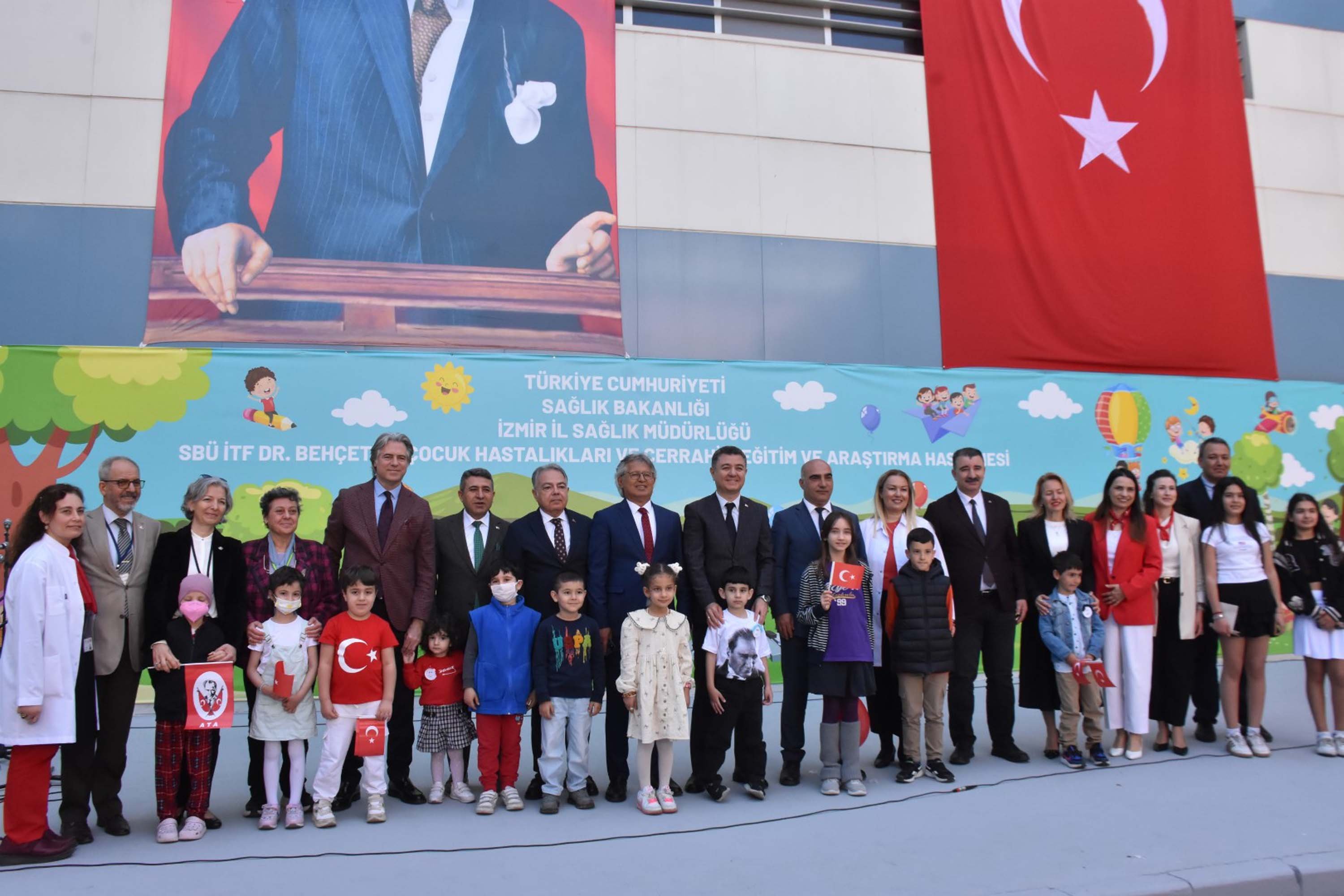 I Z M I R D E H A S T A C O C U K L A R 23 N I S A N C O S K U S U 1270837 378227