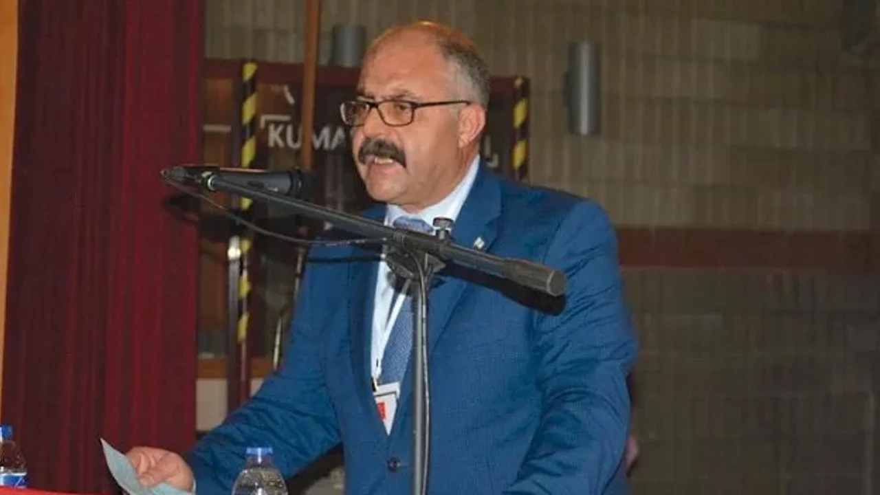 Kemalpasa Da Randevu Krizi Tam Gaz Chpli Balyeli Kaymakam Ve Rektor Siyasete Alet Olmustur 951E2