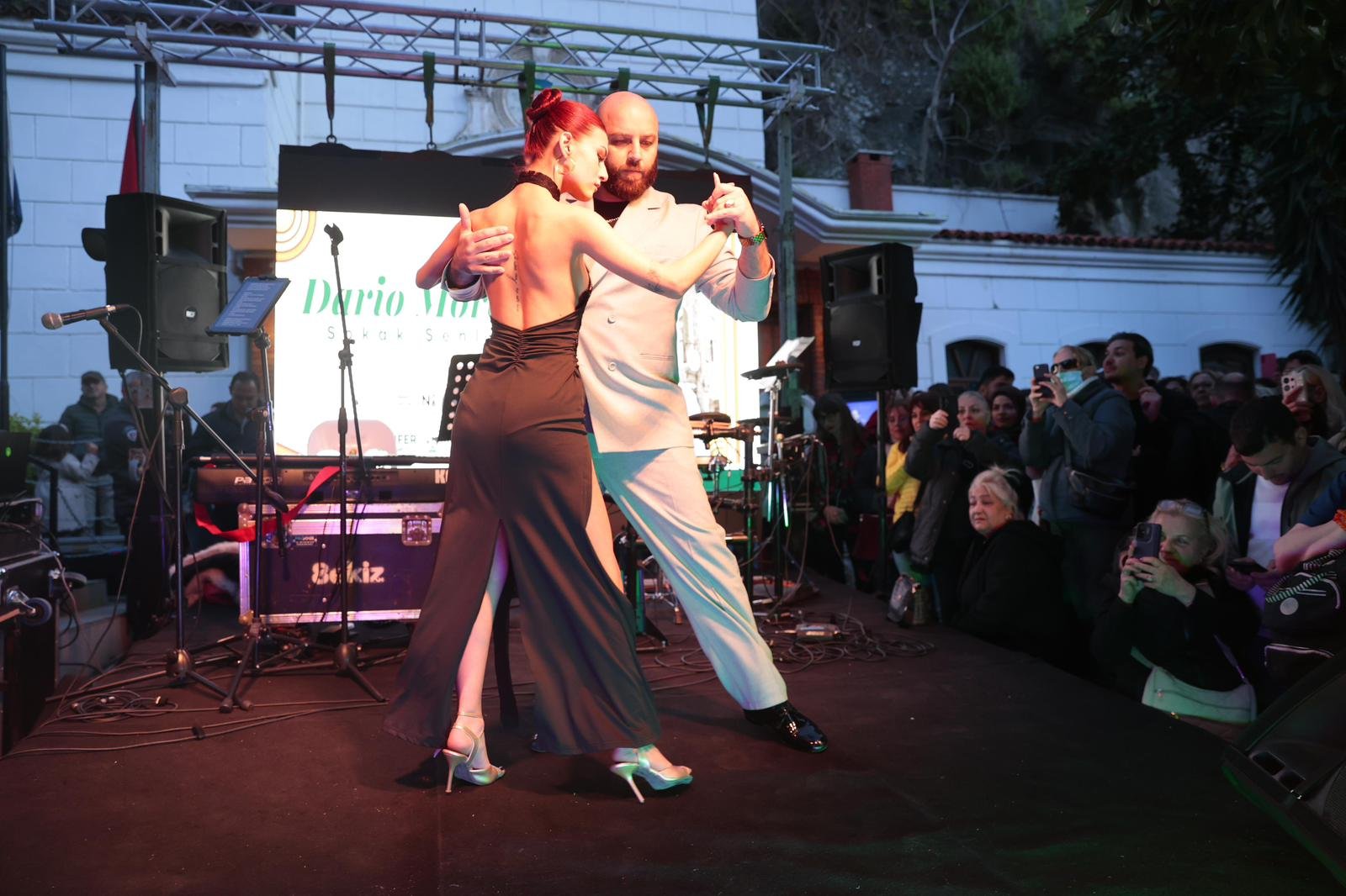 Konak’tan Dario Moreno Için Unutulmaz Şenlik İzmirliler Akın Etti (6)