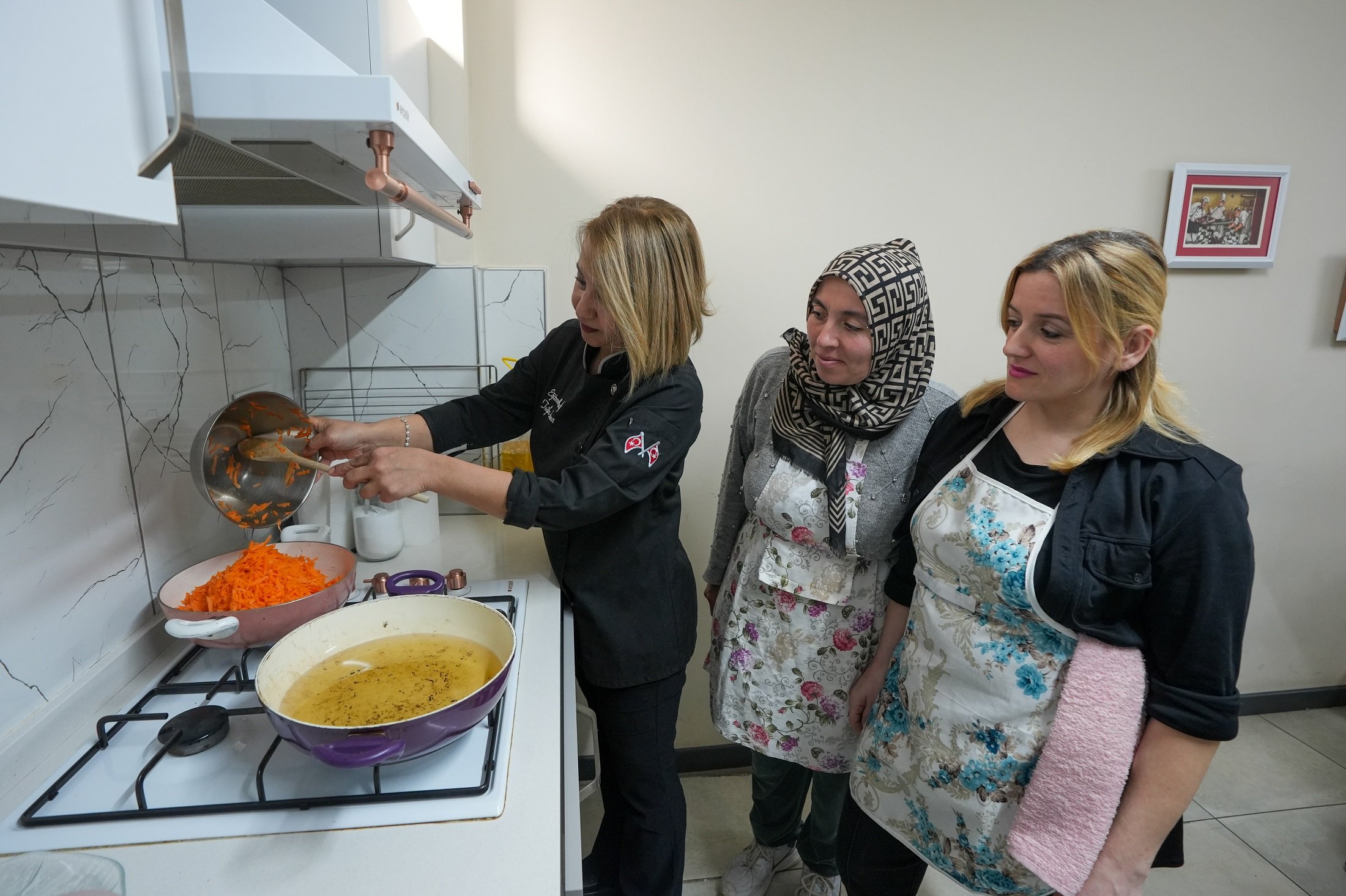 Mutfak Atölyesinde Gaziemir’in Yeni Aşçıları Yetişiyor (5)