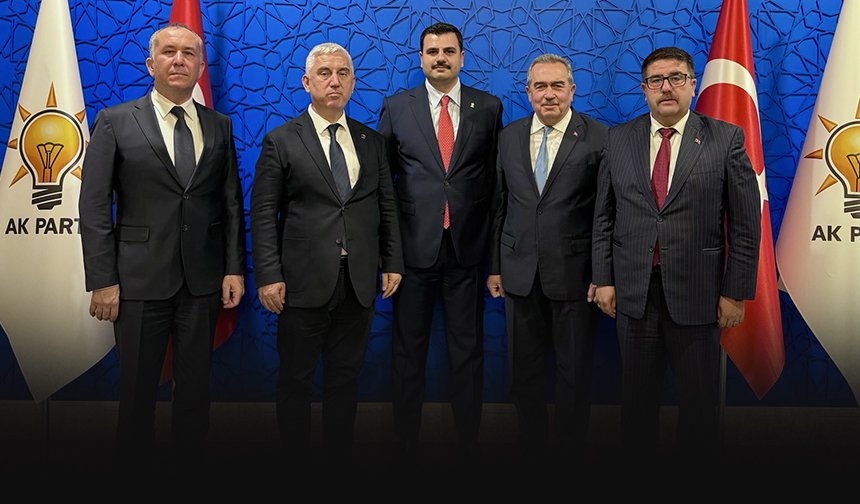 CHP’li Başkan Çelik’ten sürpriz ziyaret... AK Parti Genel Merkezi'nde İnan'la buluştu