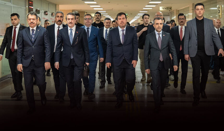 Adalet Bakan yardımcıları Tuncay ve Aydoğdu'dan İzmir Adliyesi'ne ziyaret