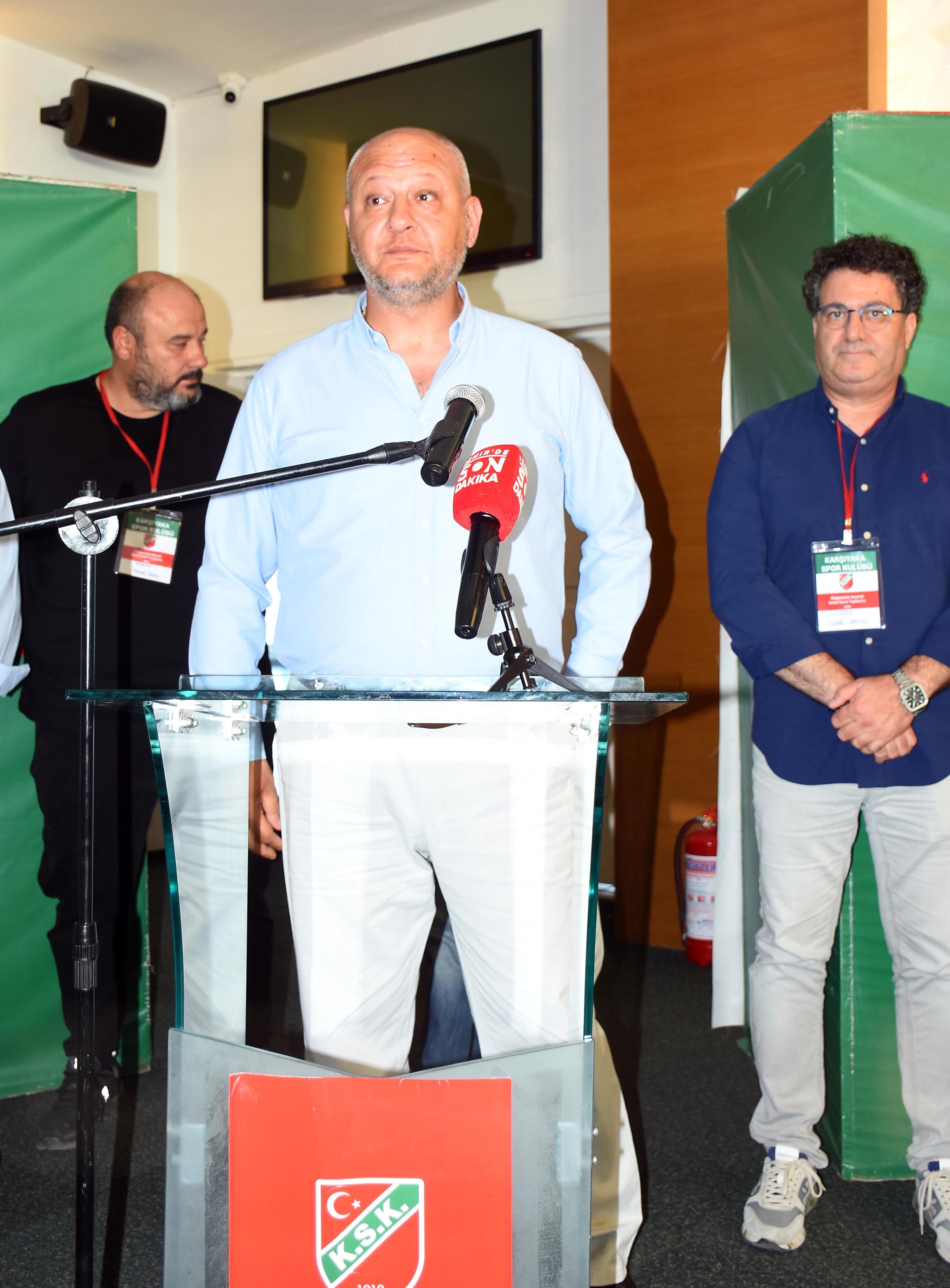 Karşıyaka'da kongre tarihi tepkisi