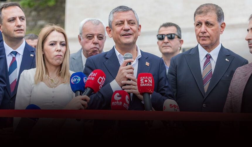 Özel Bornova’da konuştu, İnan'a yüklendi: Saygısız, ağzı bozuk İzmir düşmanı!
