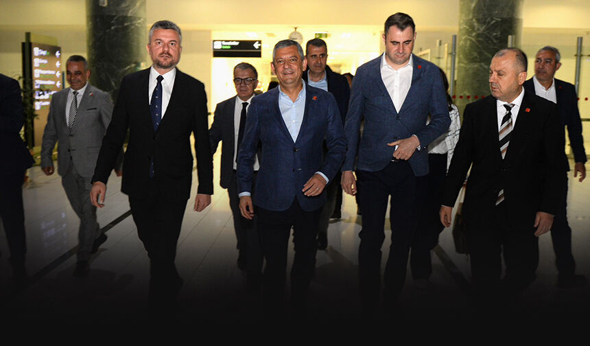 Yoğun mesai... CHP lideri Özel İzmir’de