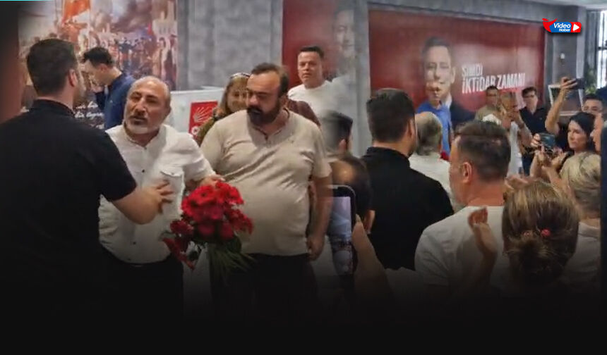 CHP il binasında gerginlik... Gümrükçü’ye yakın isimler partiye geldi