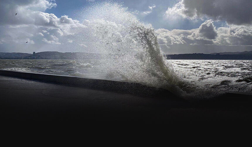 Meteoroloji’den İzmir için fırtına alarmı!