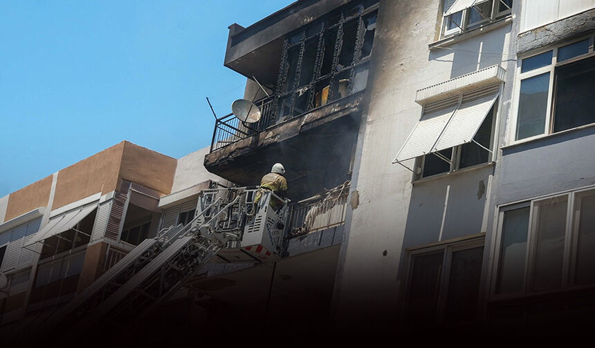 İzmir'de 7 katlı apartmanda yangın: 6 kişi tahliye edildi!