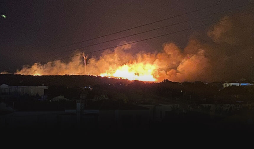 Çeşme'de yangın paniği!