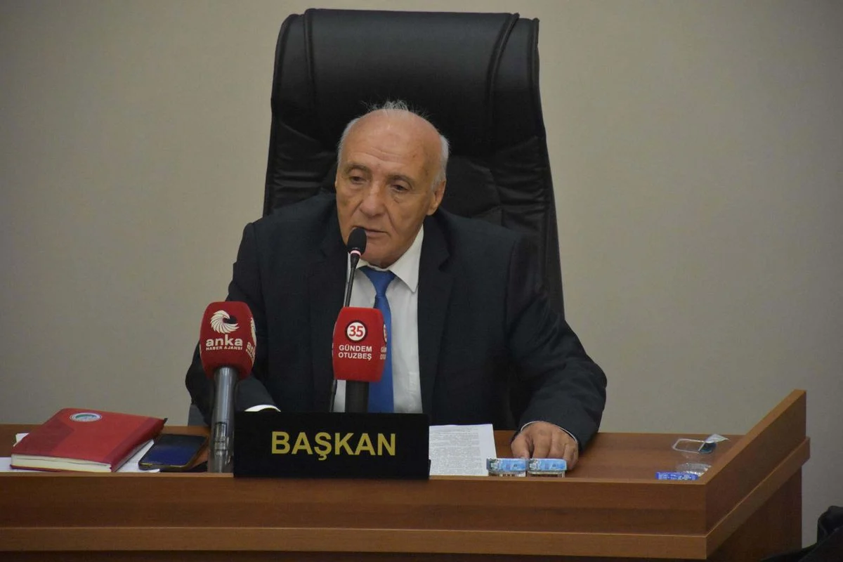 Balcova Da Belediye Baskan Vekili Selahattin 20037979 Amp