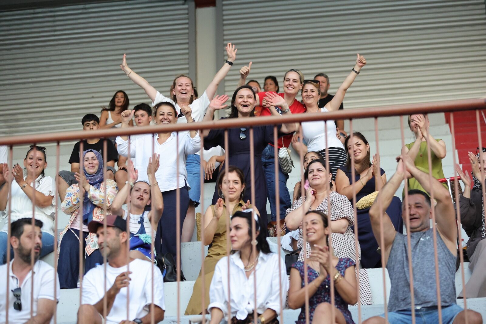Bayrakli'da U 12 Cup'ta Şampi̇yon Belli̇ Oldu (7)