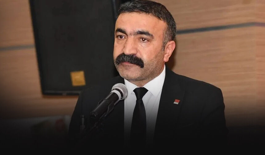 CHP Çiğli’de Akar istifa etti: 12 Eylül darbesinden sonra partimize yapılmış en büyük darbedir