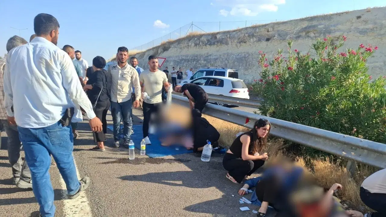 Günübirlik gezi sonrası dönüş yolunda kaza: 3 ölü, 3'ü çocuk 8 yaralı
