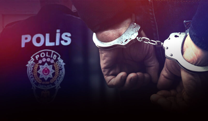 İzmir'de 'köstebek' operasyonu: 24 kişi tutuklandı!