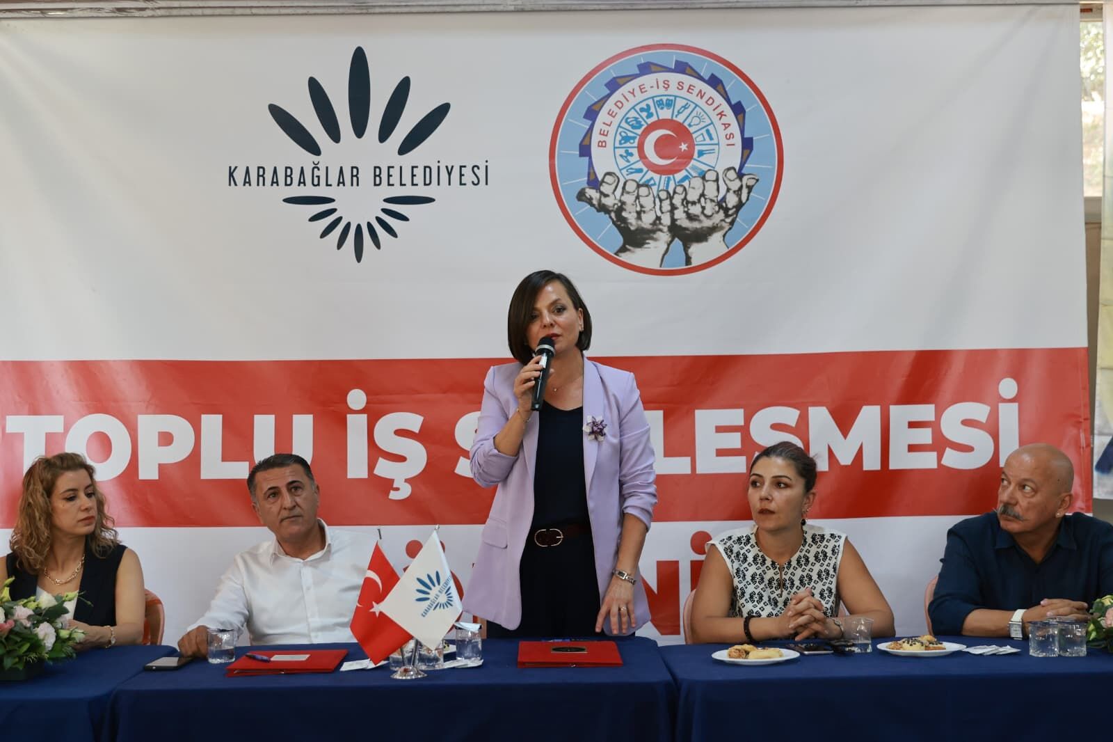 Karabağlar Beledi̇yei̇s Toplu Sözleşme Haberi̇ Foto 2