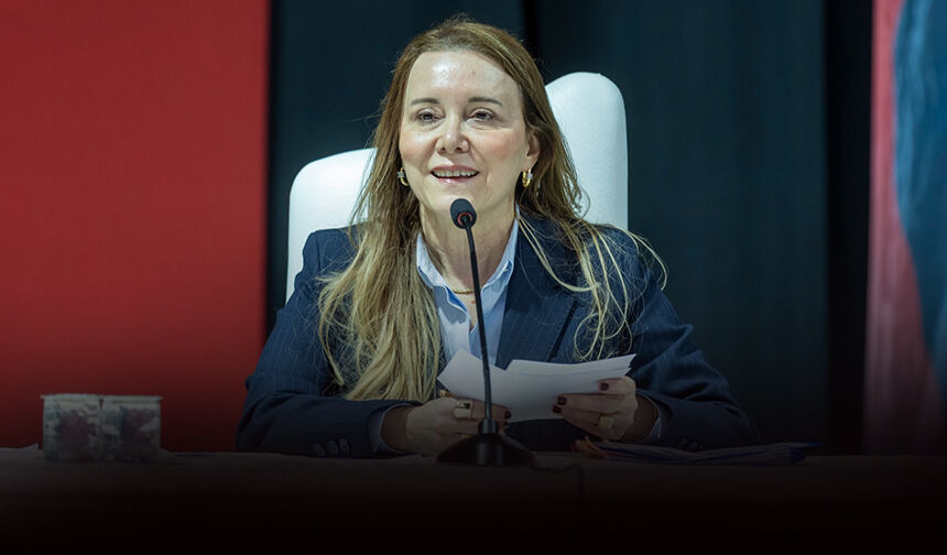 Konak’ta gündem tabela düzenlemesi: Her şeyi zapturapt altına alacağız!