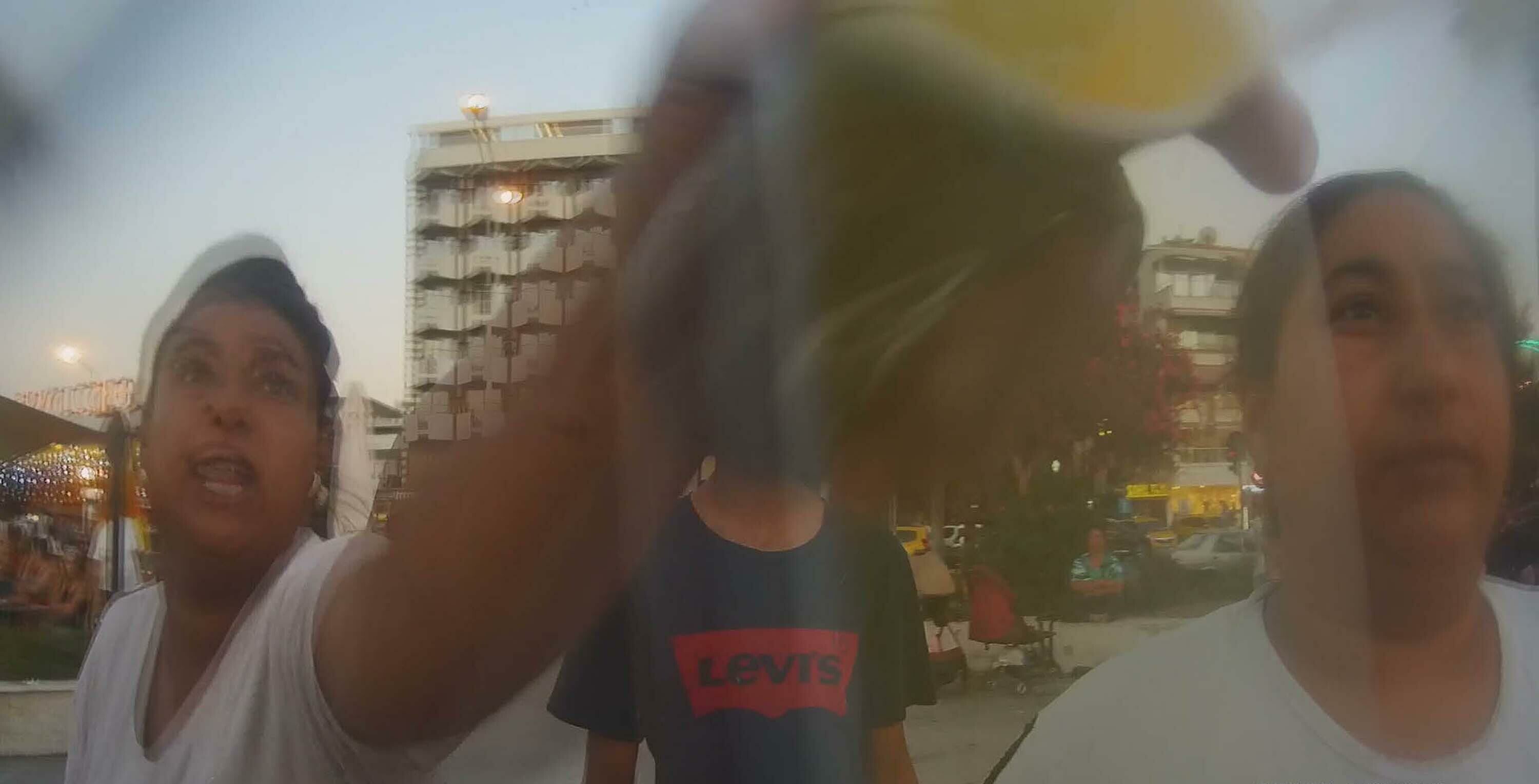 Z A B I T A M E M U R U N U D A R B E D E N D I L E N C I 2 K A D I N 1435665 426829