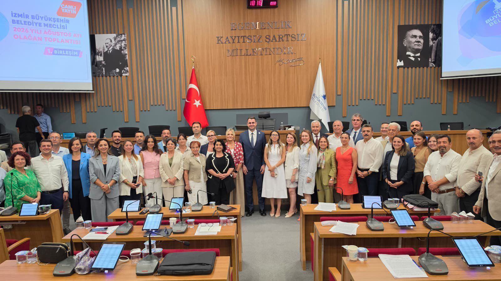 Yeni Parti 1