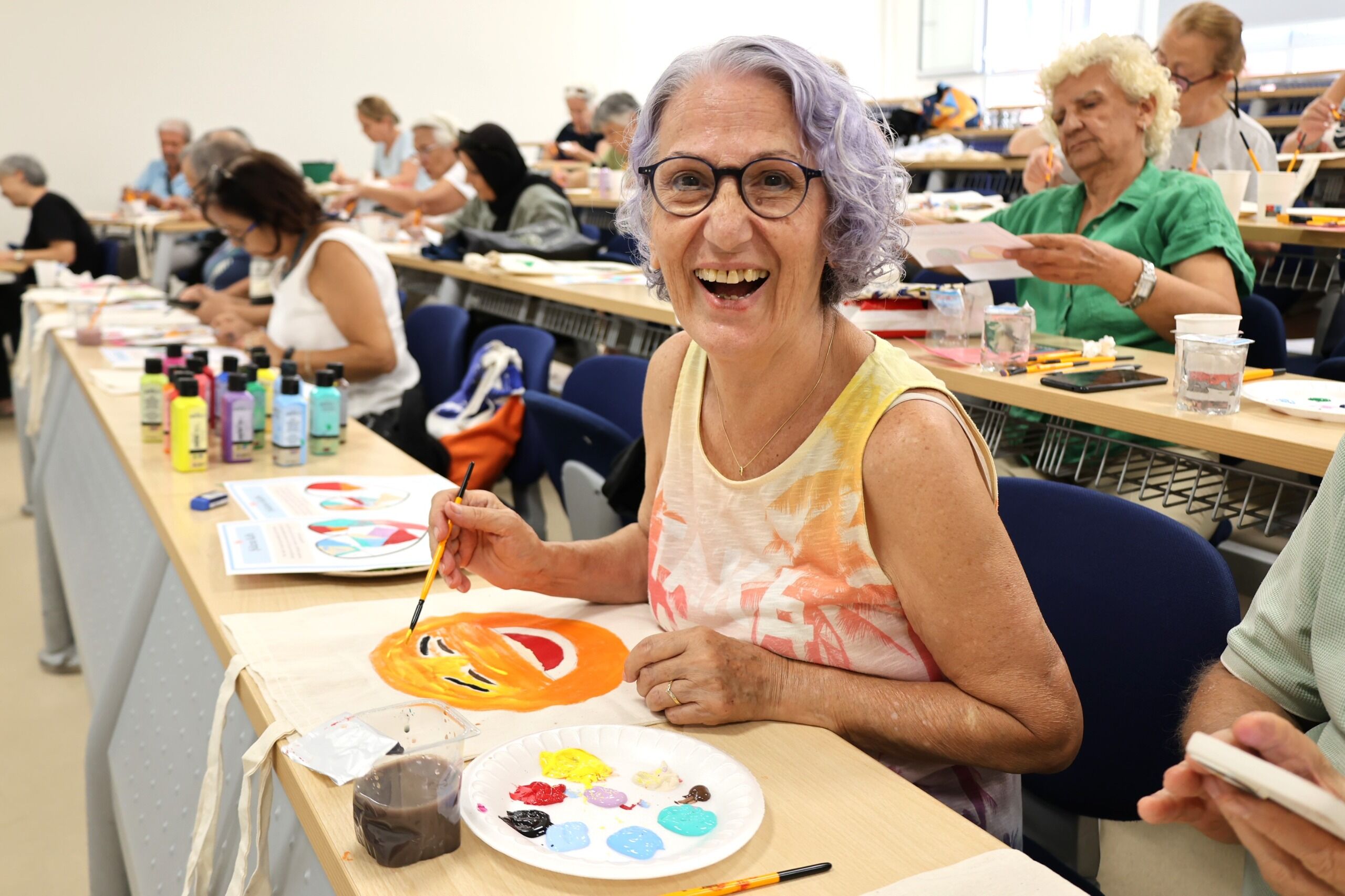 İzmir Ekonomi Üniversitesi (İeü), 65 Yaş Üstü Bireyleri Yeniden Üniversite Sıralarıyla Buluşturarak, Öğrenmenin Ve Hayatın Içinde Olmanın Yaşı Olmadığını Bir Kez Daha Gösterdi. 3