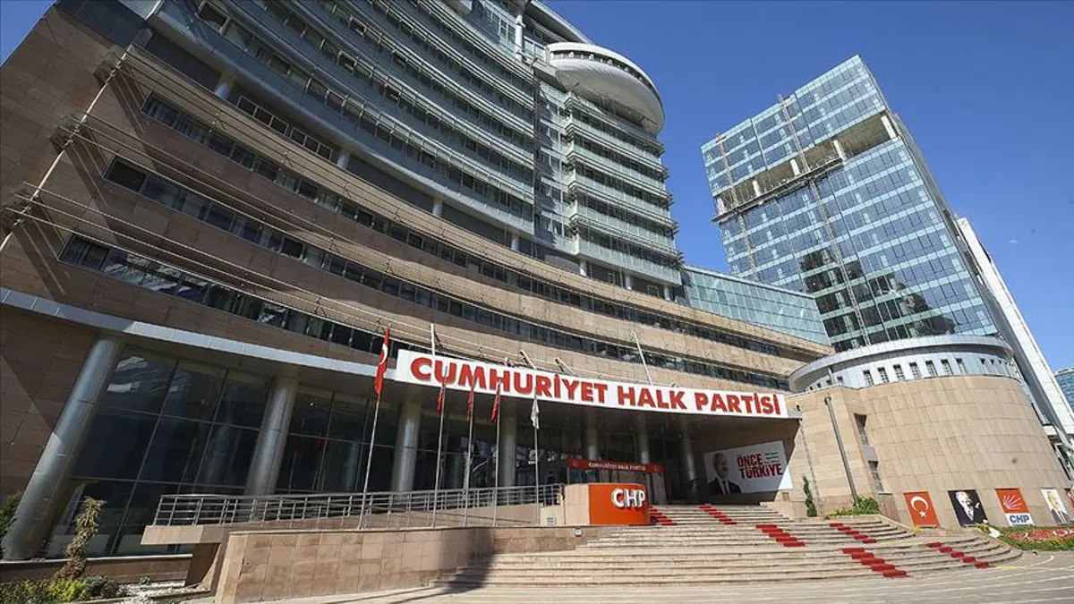 CHP'de 5 belediye başkanı hakkında ihraç kararı