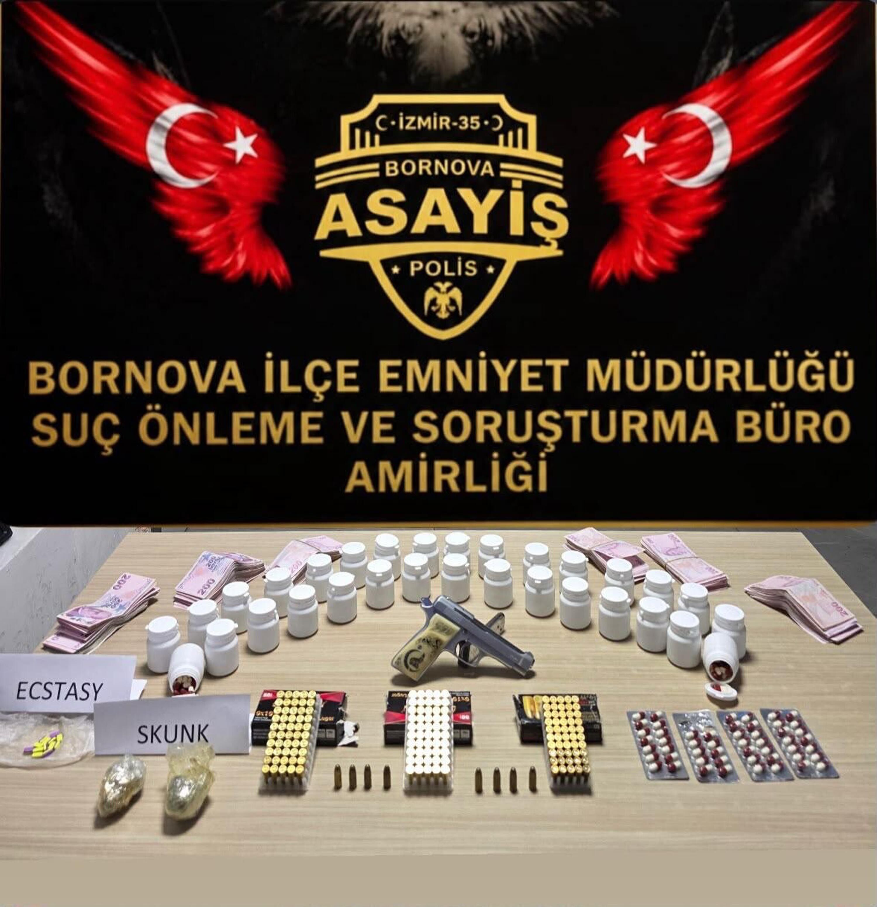 İzmir'de uyuşturucu ve ruhsatsız silah operasyonu: 1 gözaltı