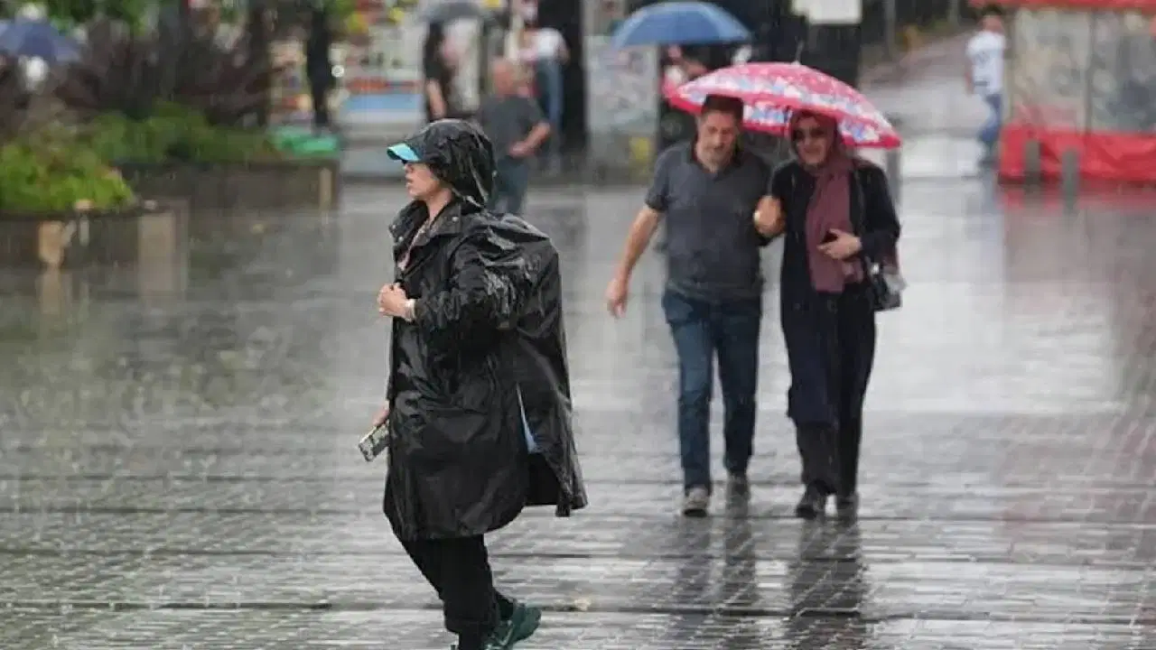 Meteoroloji saat vererek uyardı... Sağanak yağış geliyor!